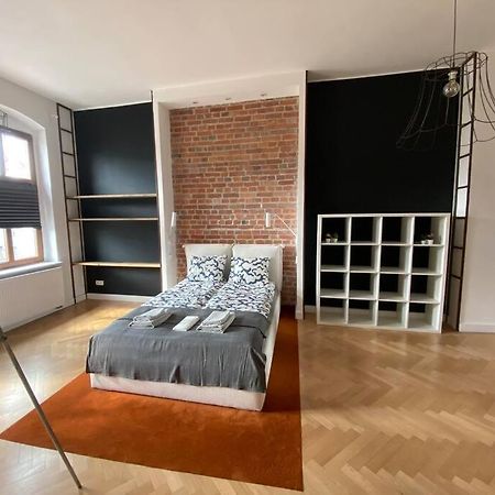 Wyjatkowy Apartament Blisko Rynku Apartment Wroclaw Ngoại thất bức ảnh