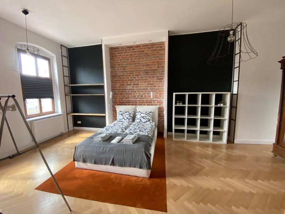 Wyjatkowy Apartament Blisko Rynku Apartment Wroclaw Ngoại thất bức ảnh